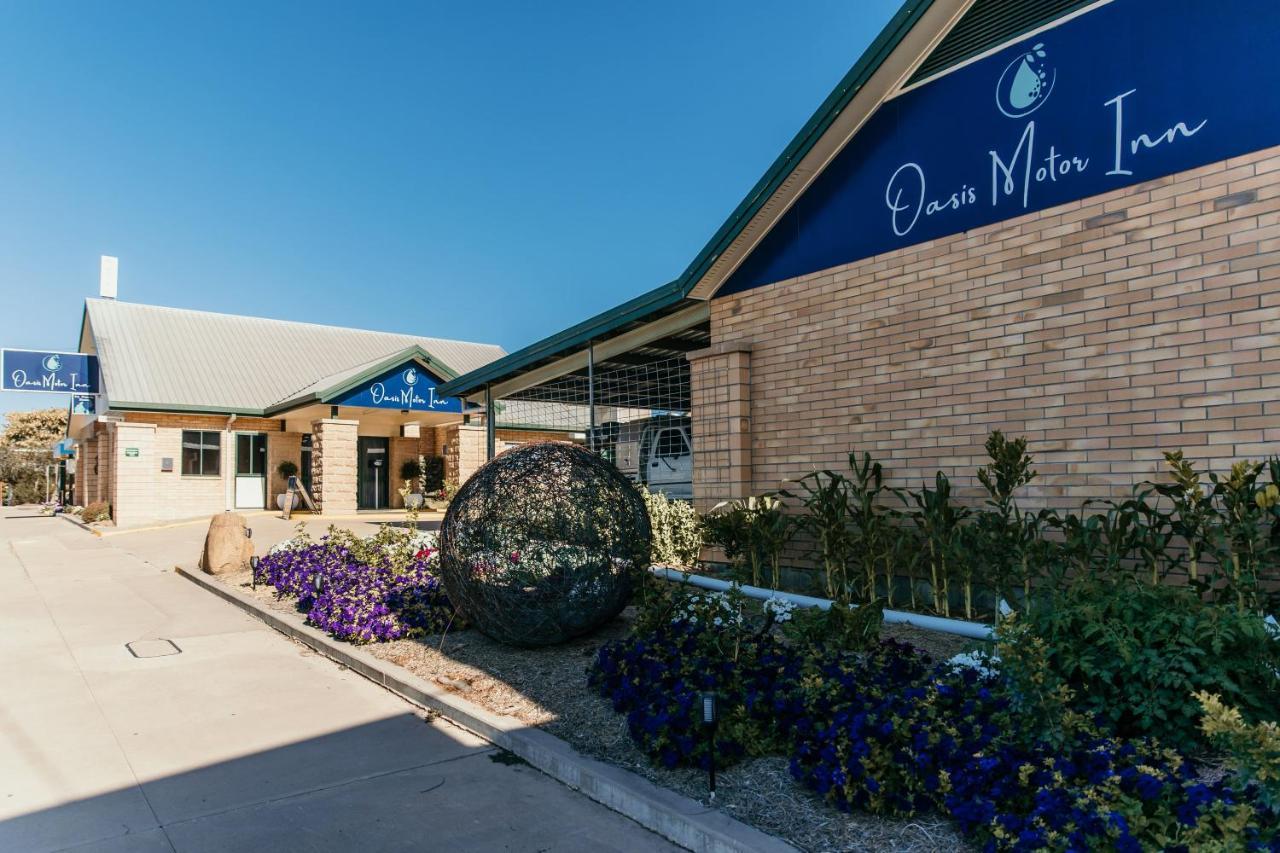 Oasis Motor Inn Blackall Exterior photo